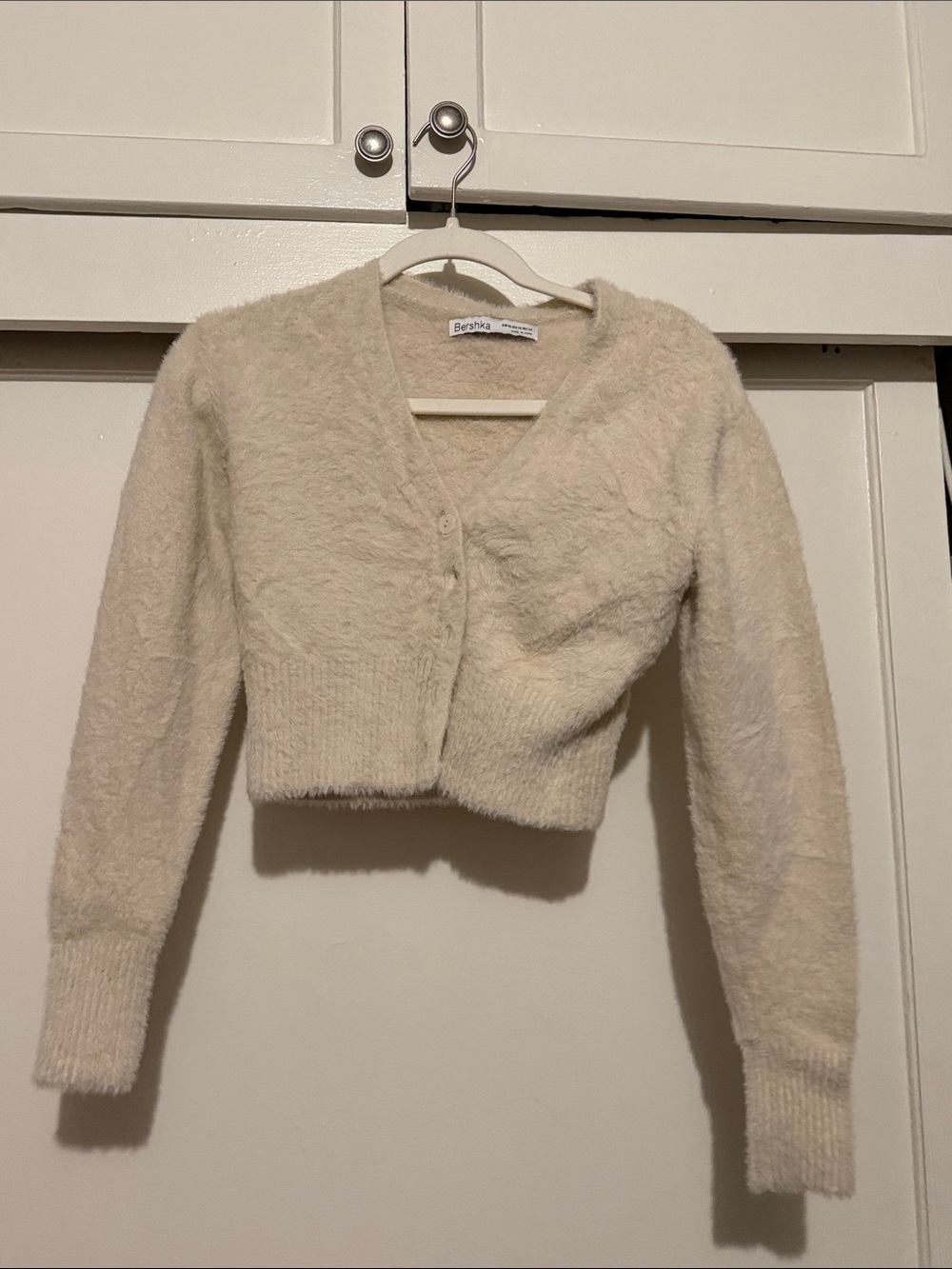 Bershka Cream Fuzzy V-Neck Cropped Button Cardigan